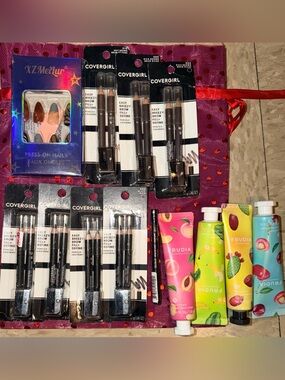 NWT Assorted Makeup Bundle